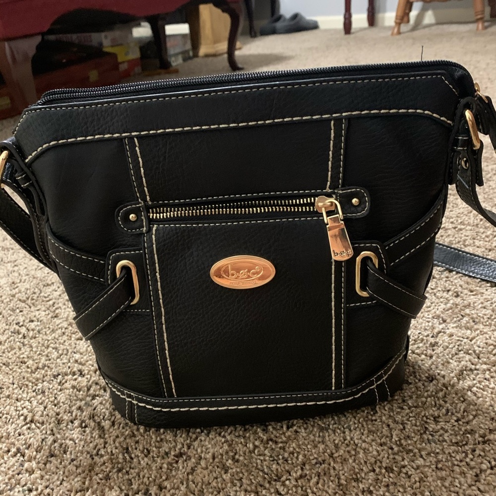 Women’s crossbody